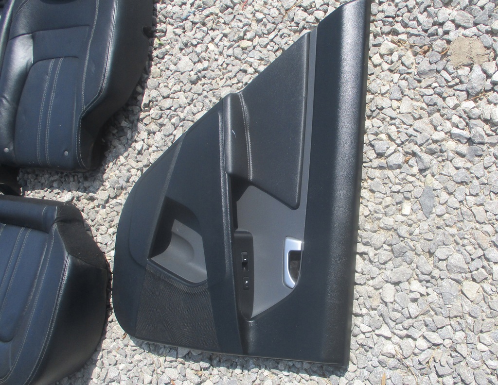 фото №13, Сидіння перед заднє сидіння задня обшивки двері шкіра kia sportage iii