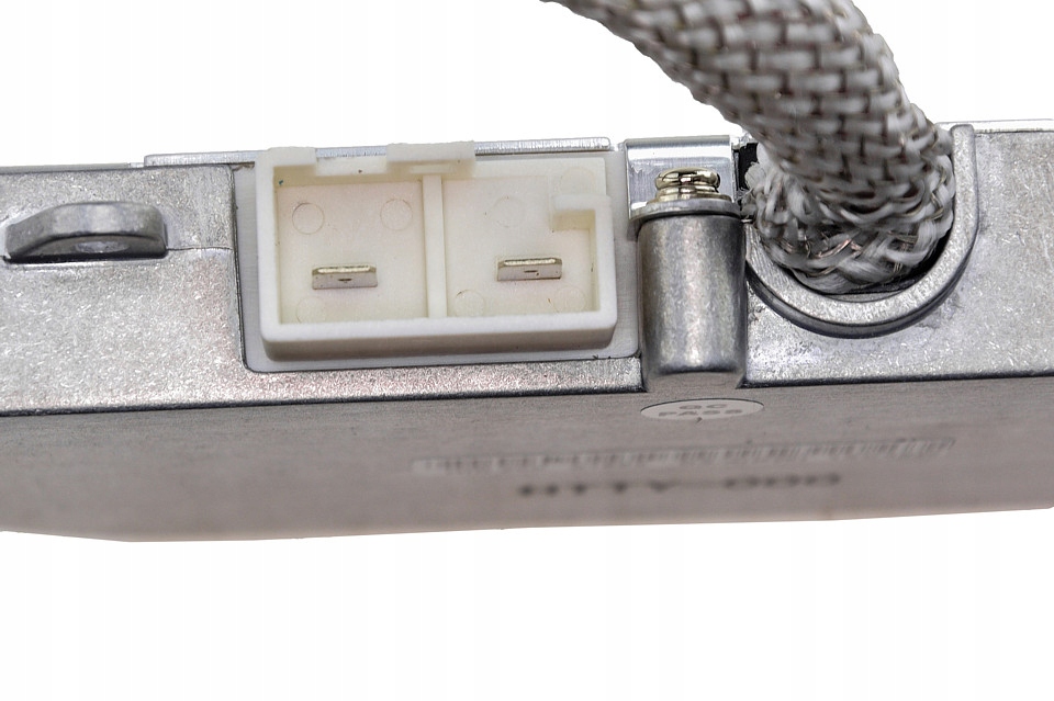 фото №2, Перетворювач напруги do porsche cayman 2.7