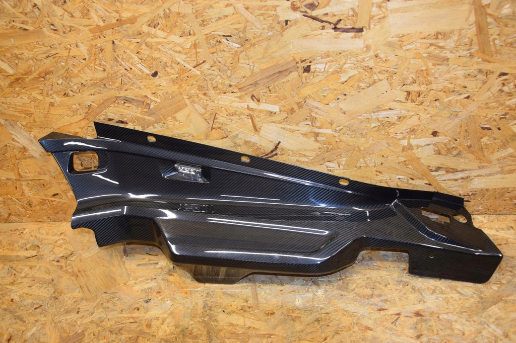 фото №9, Защита двигателя левая 4s8863081c правая 4s8863082a карбон audi r8 4s ii 16-