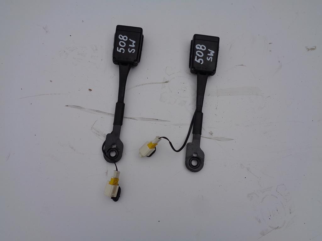 фото №1, Пряжка поперечина правый перед peugeot 508