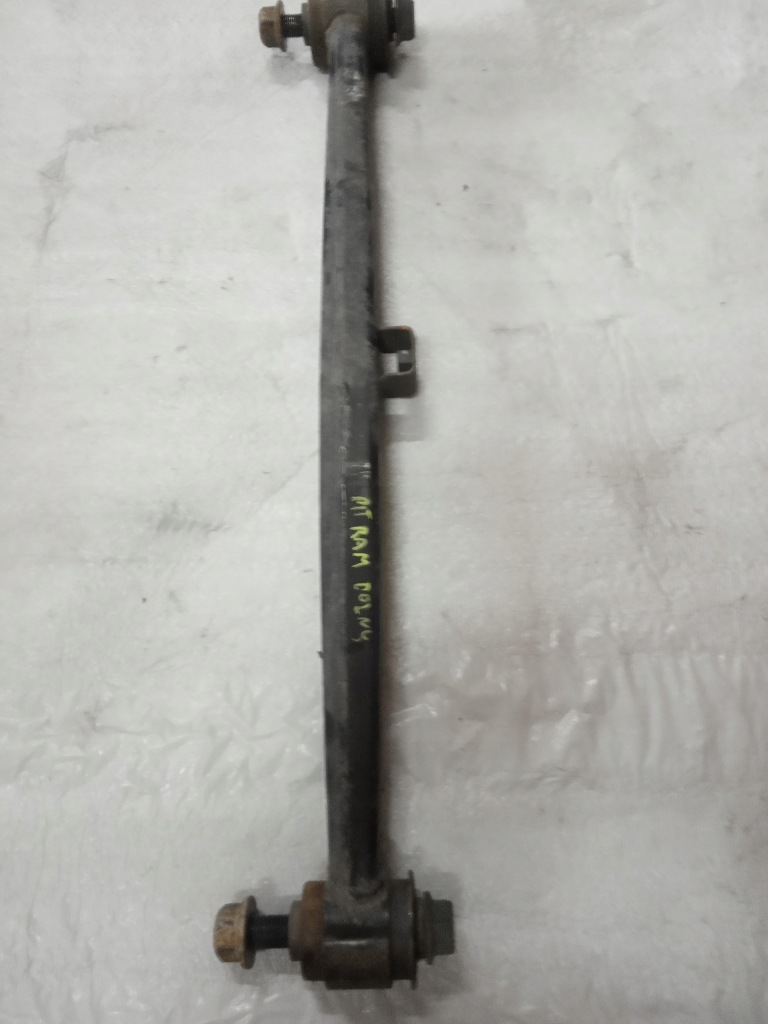 фото №1, Dodge ram 09-17 рычаг правый нижний задняя