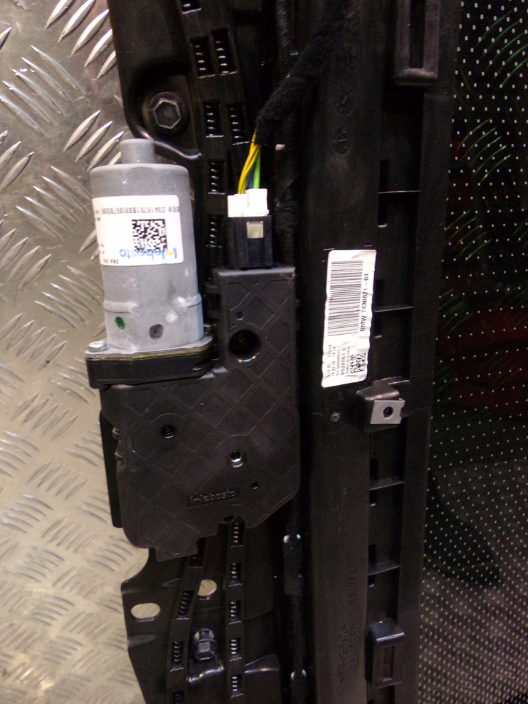 фото №10, Bmw 5 g38 люк панорама sky lounge 7468420