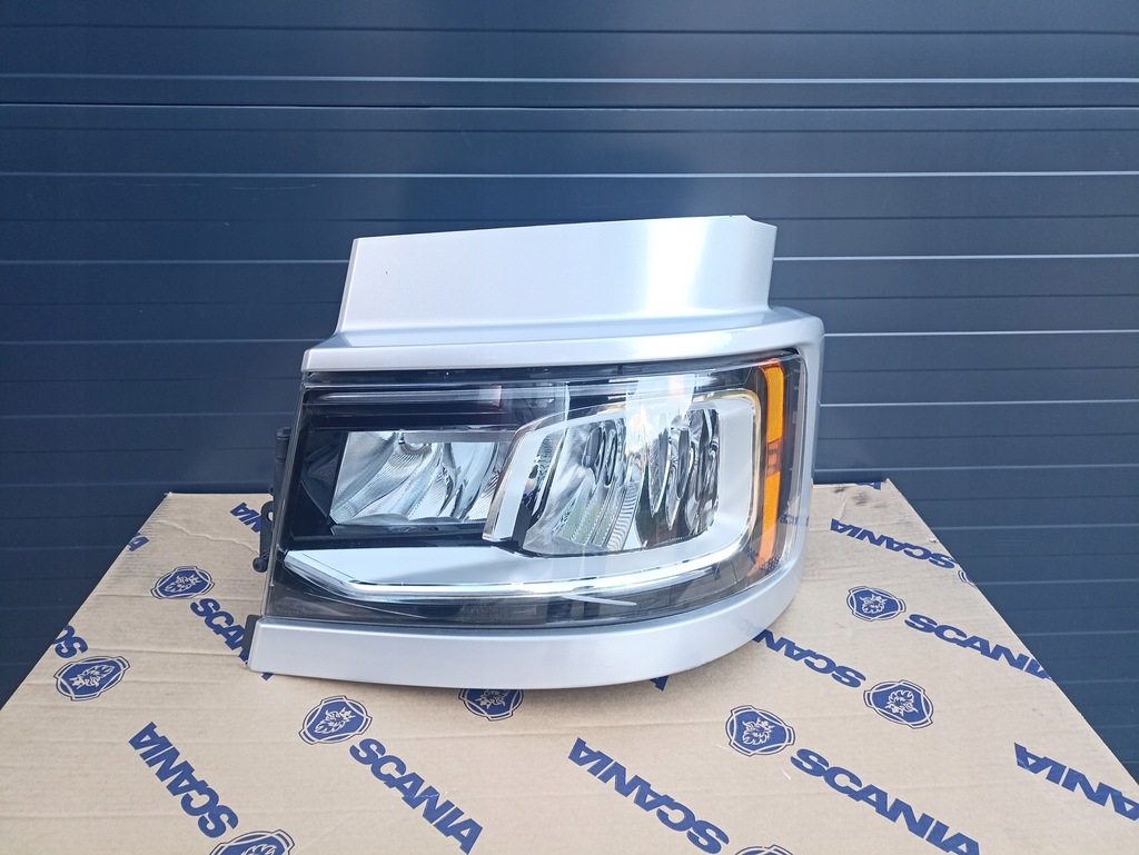 фото №1, Лампа scania r s ngs full-led