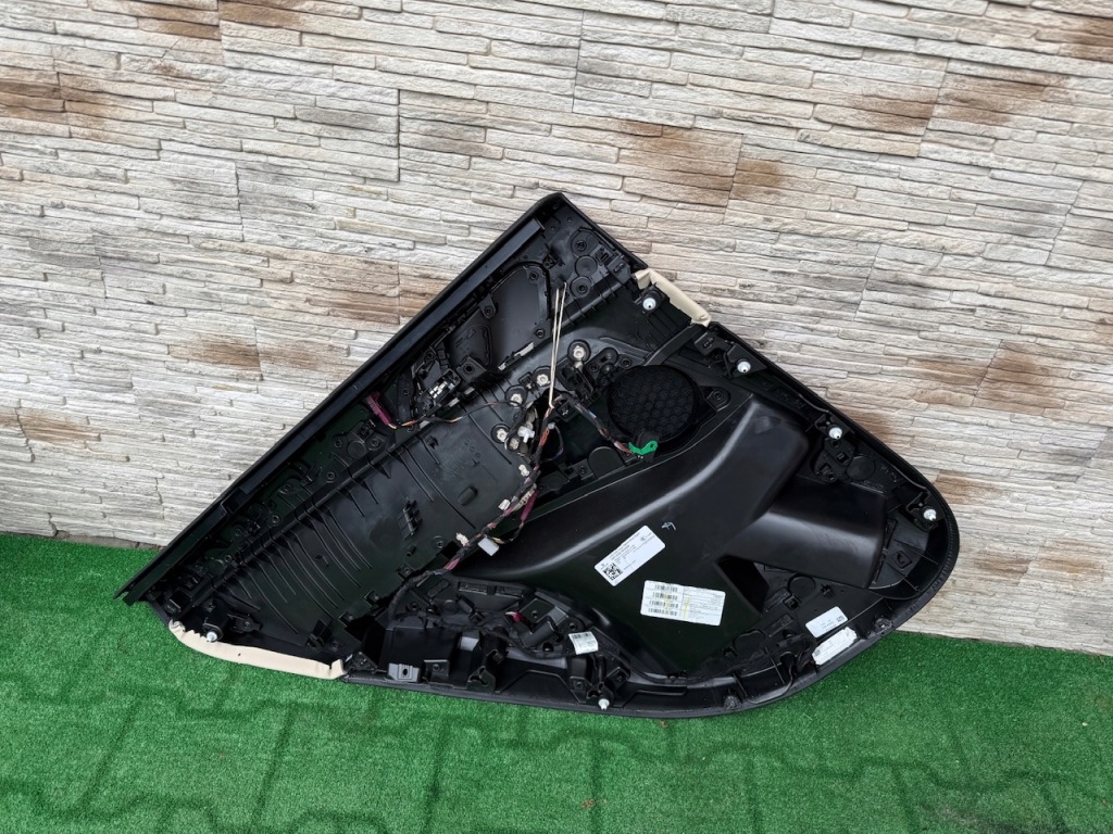 фото №5, Оббивка двері салон bmw x5 g05 задня правий