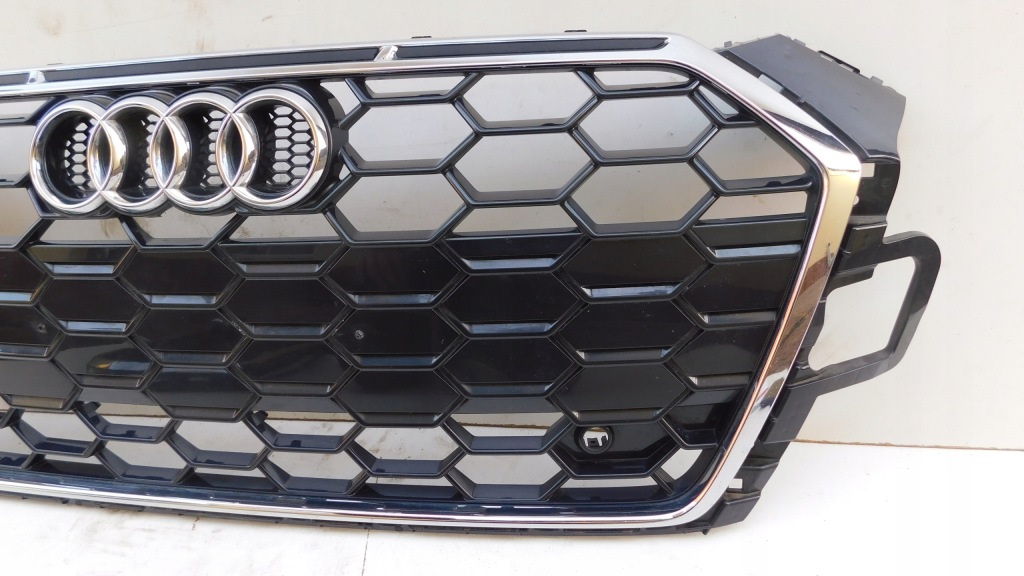 фото №2, Audi оригинальный номер 8w6853651bl решётка радиатора радиатора