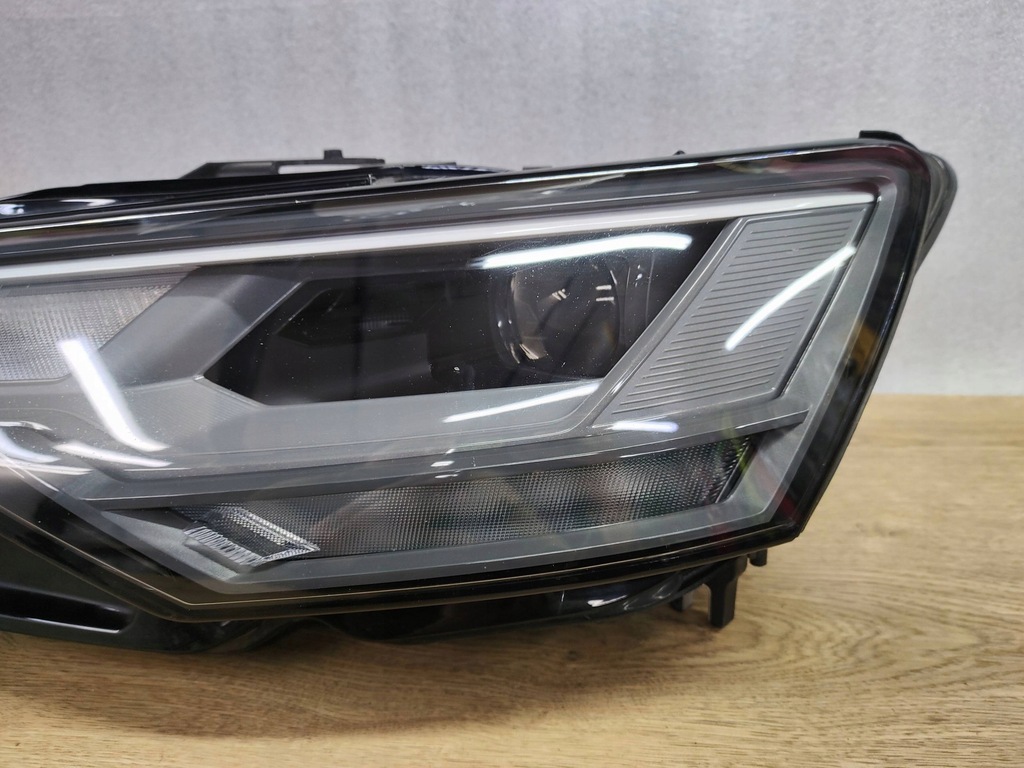 фото №6, Audi a6 s6 c8 4k 2019 перед сторона левая лампа передняя