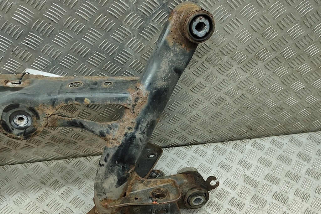 фото №5, Audi a3 s3 8v hinterer hilfsrahmen 5q0505235j 2.0 benzin 221kw 2016 2719204