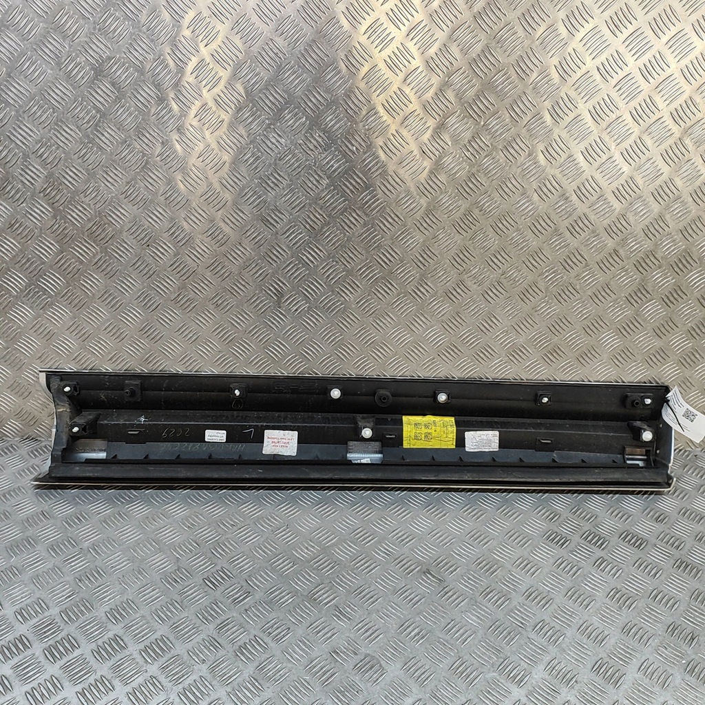 фото №2, Land rover range rover sport l494 2018 перед сторона ліва молдинг двері