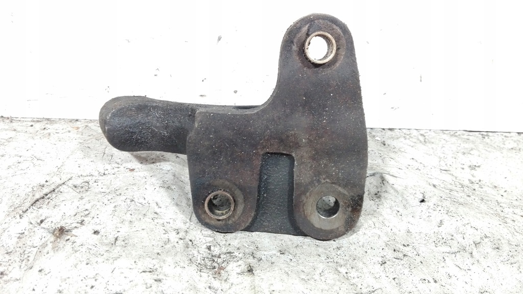 фото №3, Кронштейн підпора піввісь 1.9 di volvo v40 s40