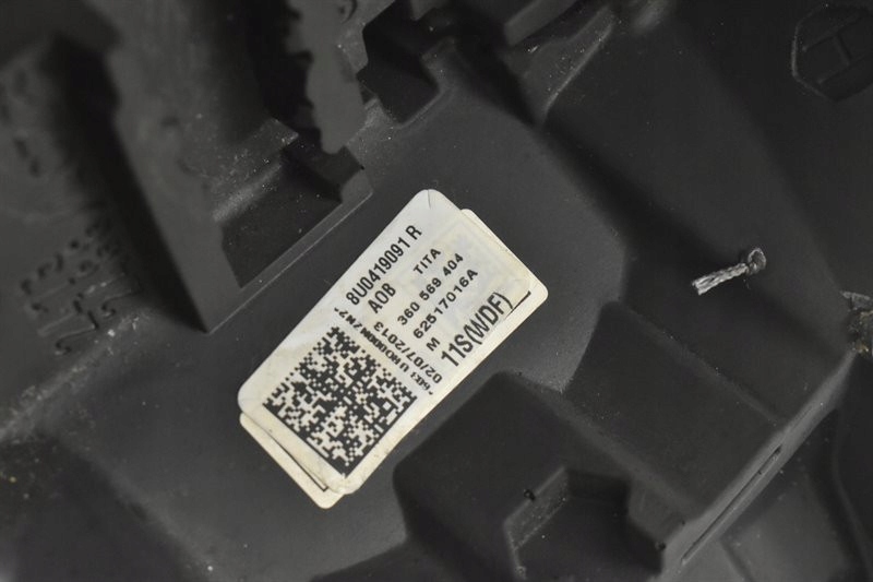 фото №12, Повітропровід перфорована 8u0419091r audi q3 8u a3 8v a4 b8 q5 8r q7 4l s-line