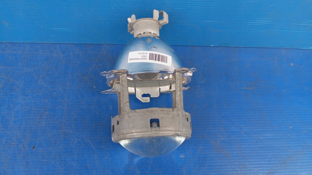 Купити Корпус відбивач лінза лампи перед 1305310202a mercedes w169 w204