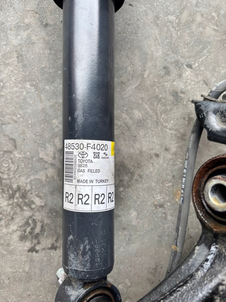 фото №4, Toyota chr поворотний кулак лівий задня