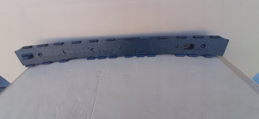 фото №8, Абсорбер бампера перед bmw i3