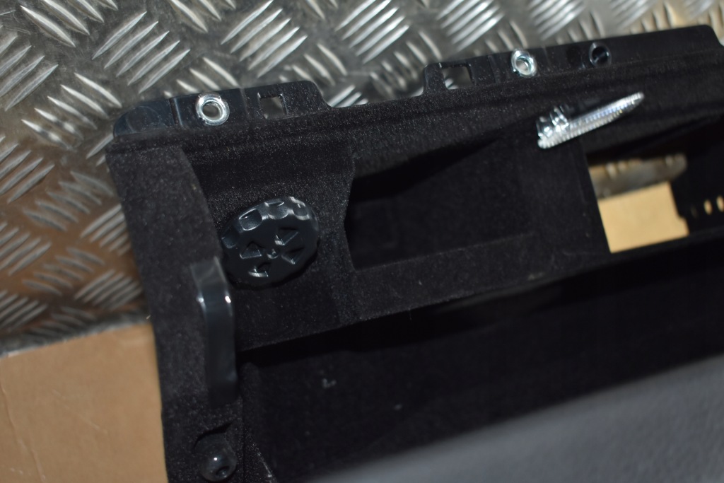 Ідеальний бардачок пасажира porsche panamera 971 1 Зі Шроту