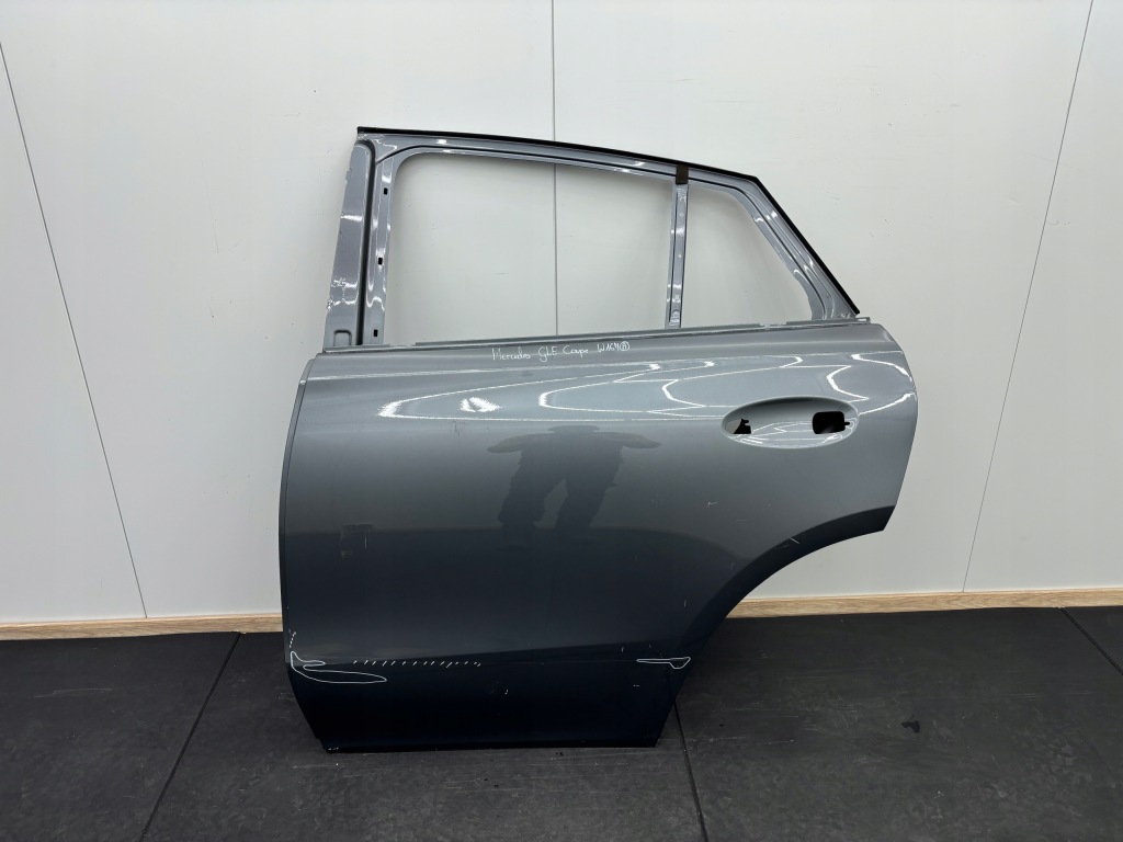 фото №1, Mercedes gle w167 coupe двері ліва задні задня