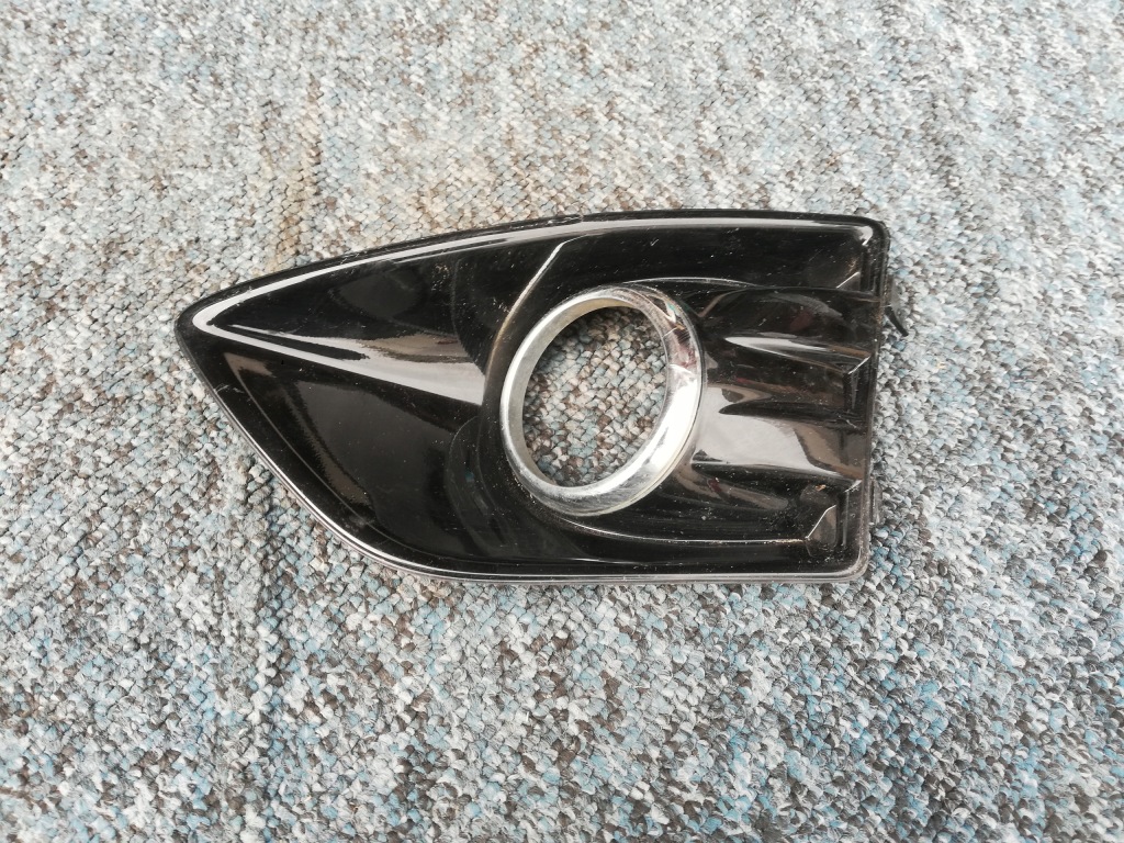 фото №1, Рамка протитуманна фара бампер передній ford c-max ii 10-15