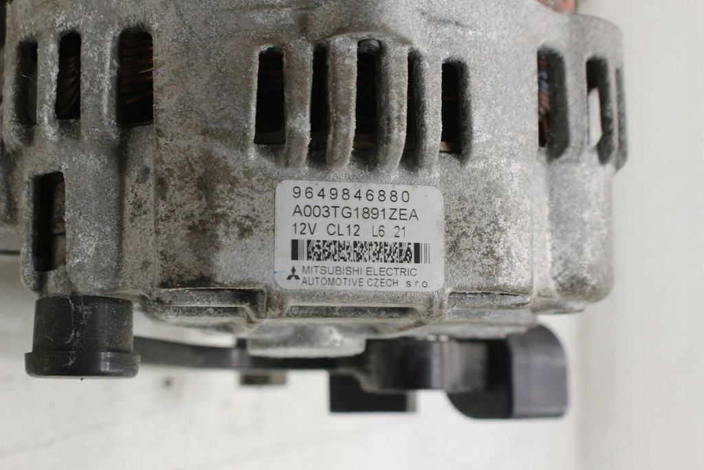 фото №10, Peugeot 307 2.0 16v hb генератор 9649846880