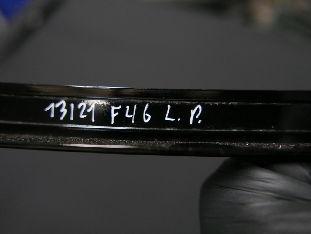 фото №9, Bmw f45 молдинг защита дверь стекло левый перед