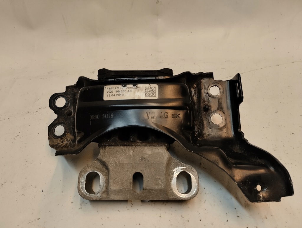 фото №1, Seat ibiza v 6f кронштейн подушка