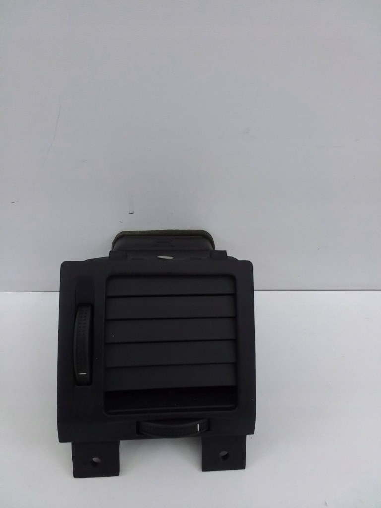 фото №1, Opel vectra c 2003 решётки обдув 9177170