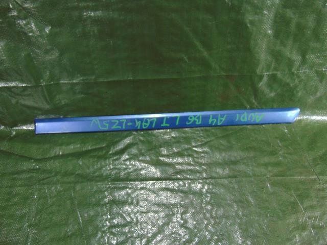 фото №1, Молдинг двері лівий задня lz5w audi a4 b6