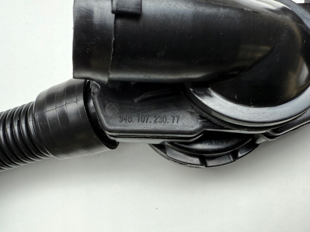 Nowa вентиляція картера сепаратор клапан коробки колінчастого вала лівий do porsche 94610723077 Ціна