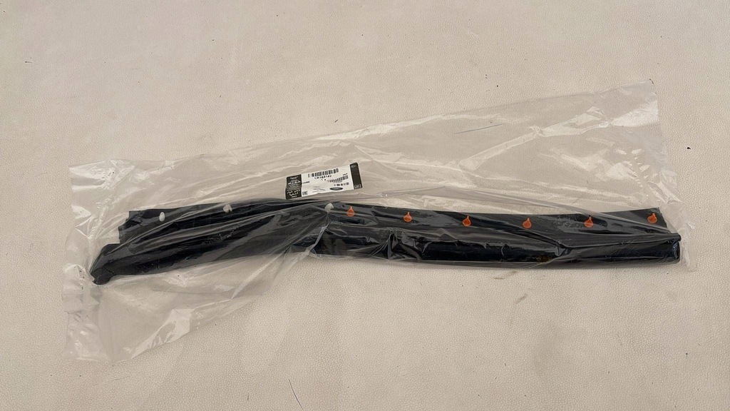 фото №1, Land rover discovery sport прокладка дверь lr163142