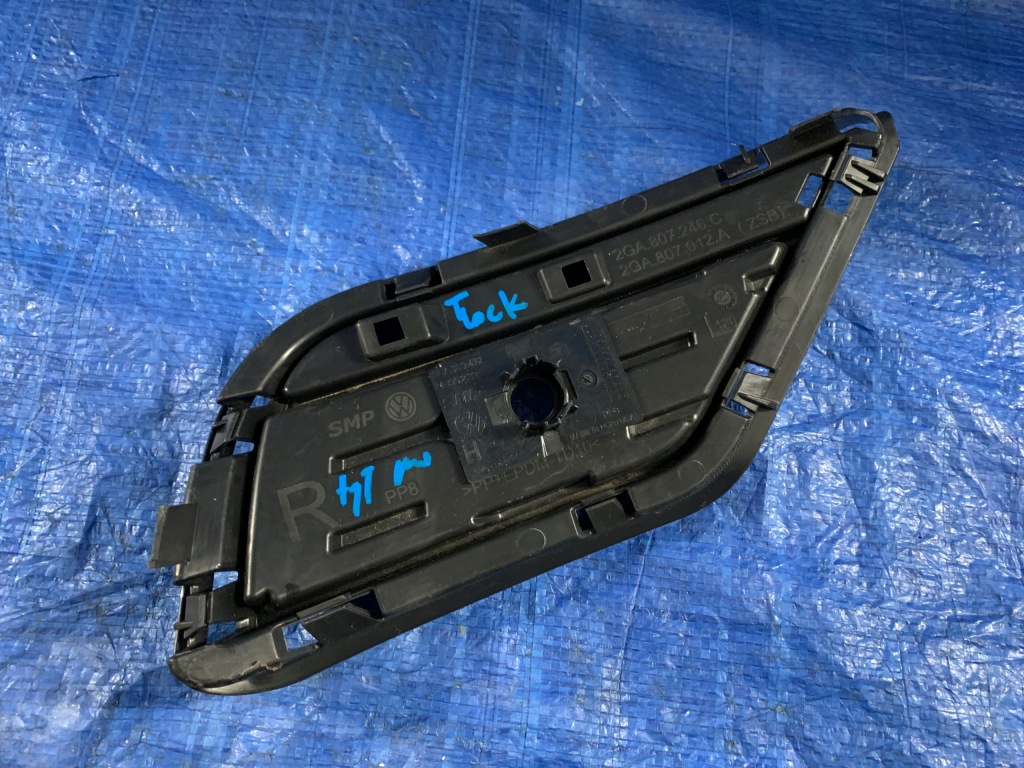 фото №2, Vw t-roc troc правая задняя решётка бампера