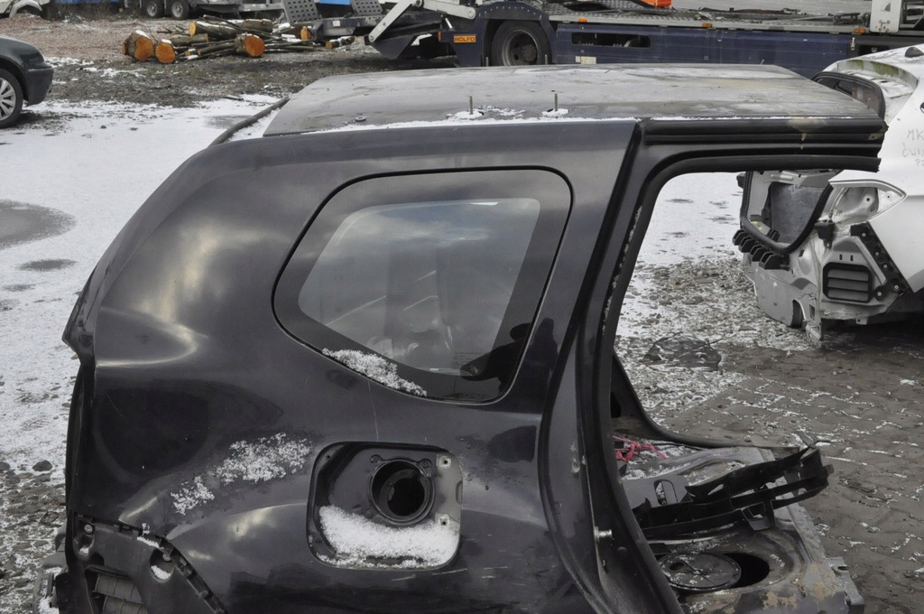 фото №6, Dacia duster i 10-17 четверть крыло правый задняя задний