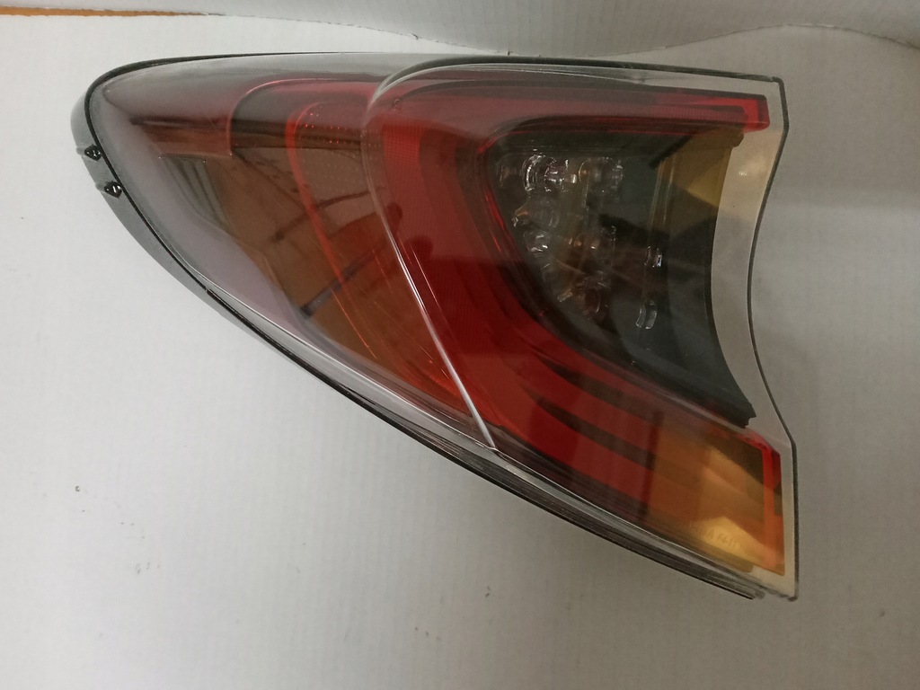 фото №2, Toyota chr ch-r лампа задняя задняя led