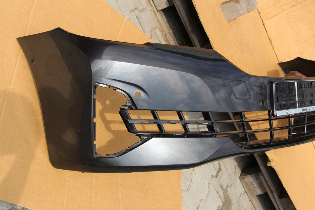 Купить Bmw 3 g30 g31 lci рестайлинг  решётка средняя бампера перед блеск 2021-2024