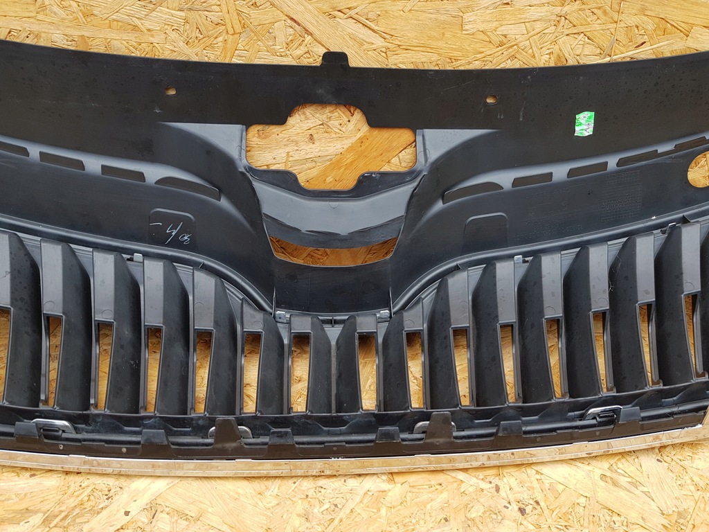 фото №8, Skoda rapid 12- решітка радіатора решітка радіатора решітка бампера передній хром 5ja853668