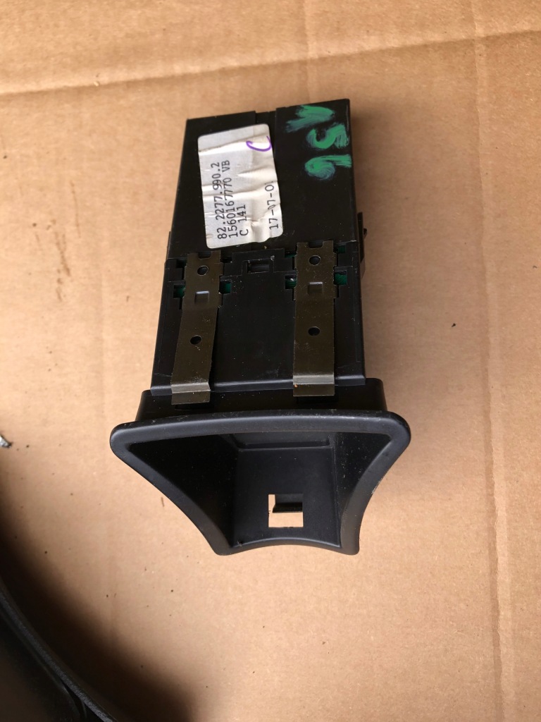 Купити Дисплей alfa romeo 156 97-03 82.2277.990.2