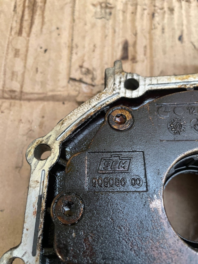 Renault twingo 2 насос масла в Украине