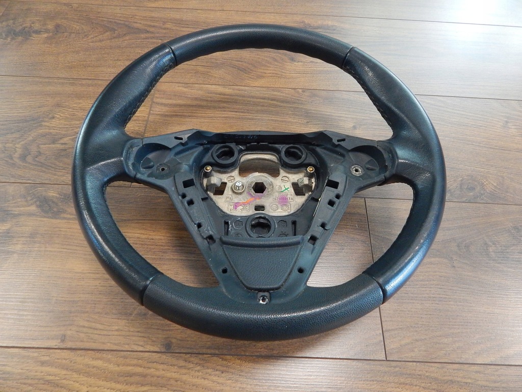 фото №6, Ford fiesta mk7 przed liftem - воздуховод pół-skórzana oryg