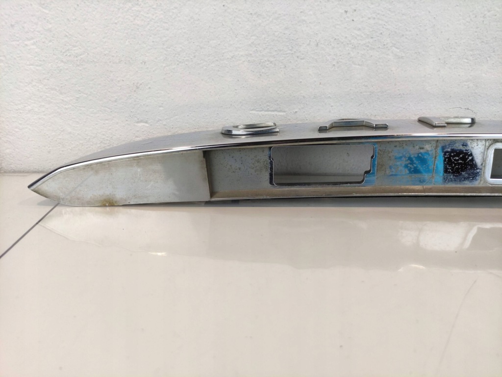 Renault captur i 1 накладка крышки хром 848101082r Цена