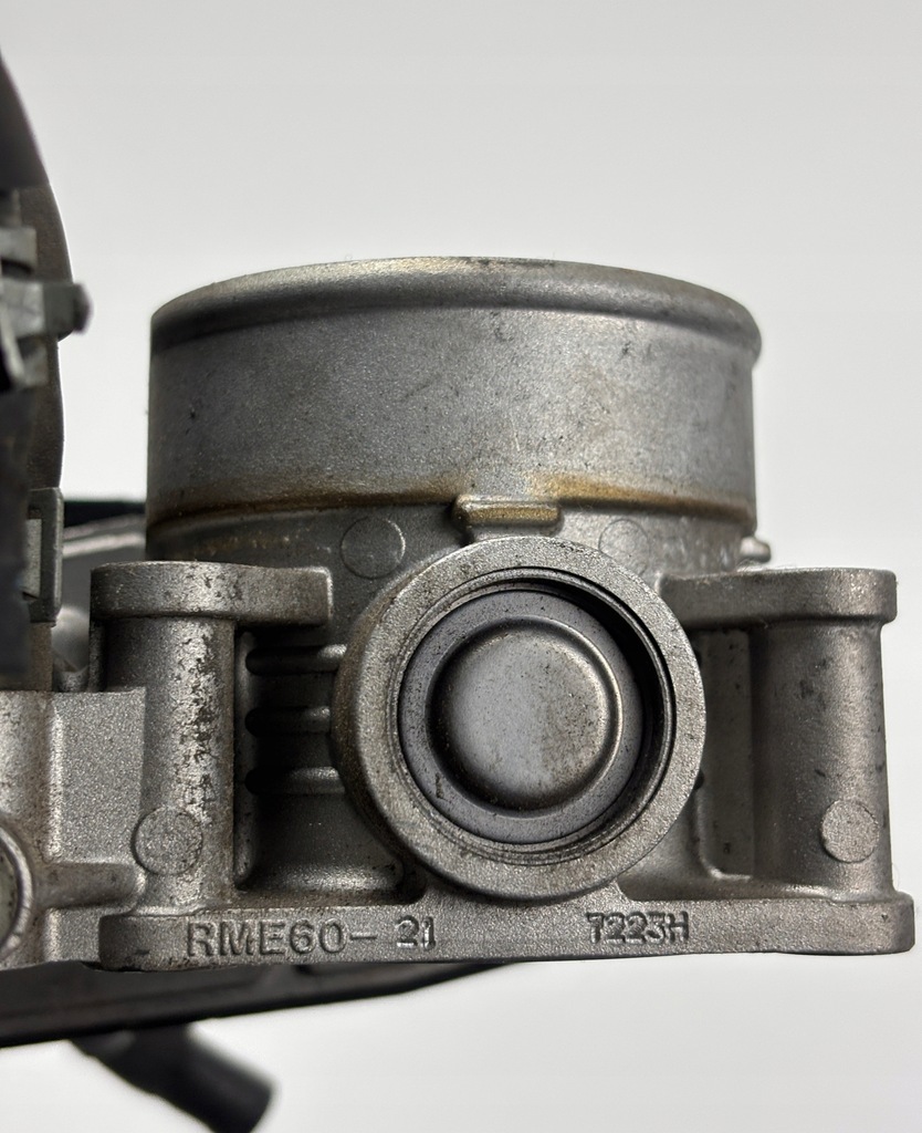 фото №10, Дроссельная заслонка правая 3.7 qx70 fx37 qx50 ex37 g37 q50 q70 m37