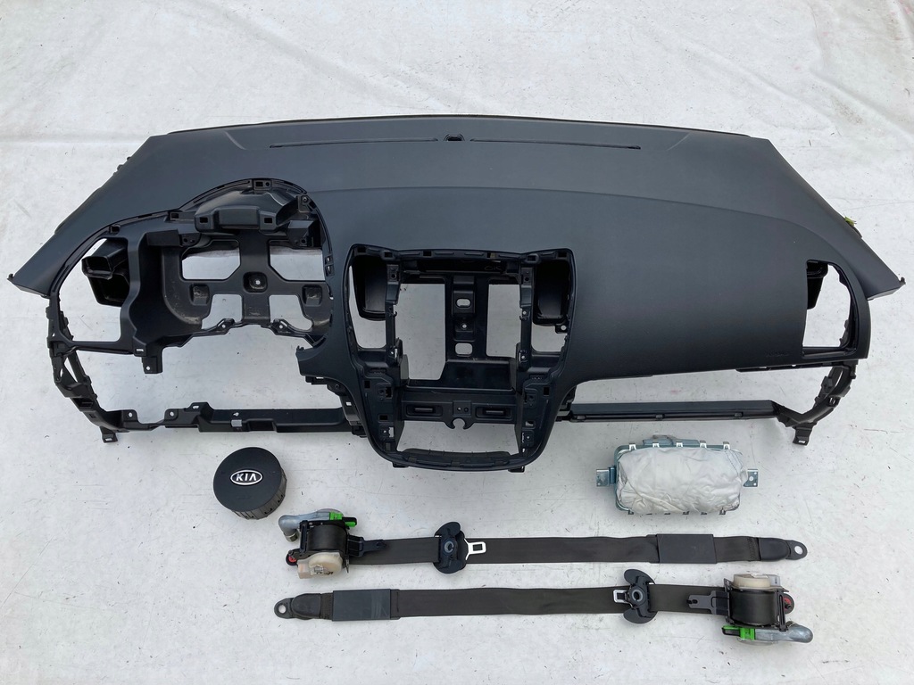 фото №1, Kia venga панель приладів панель приладів консоль подушки безпеки ремені