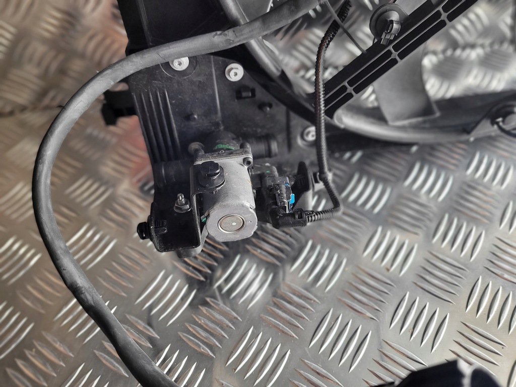 фото №7, Renault kangoo iv вентилятор радіатора корпус оригінал fv