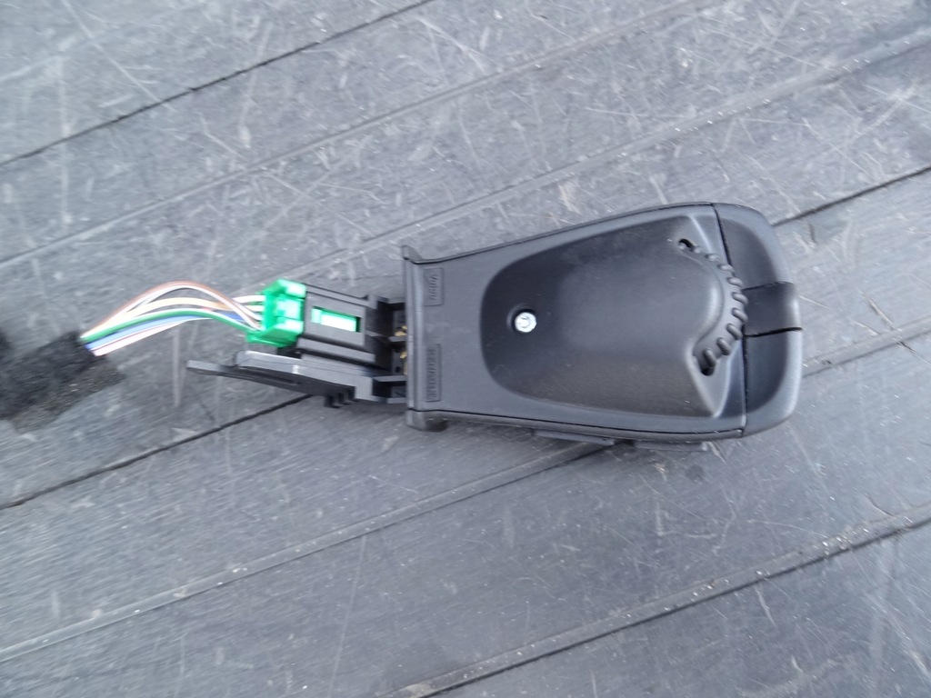 фото №3, Dacia logan iii 2021 переключатель pilot радио org