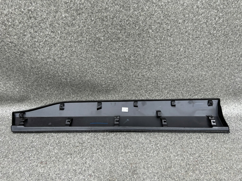 фото №7, Молдинг дверь правый перед toyota rav4 v 75073-42050