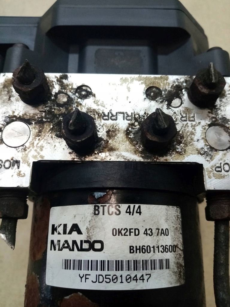 фото №8, Насос abs kia carens ii 2.0 crdi