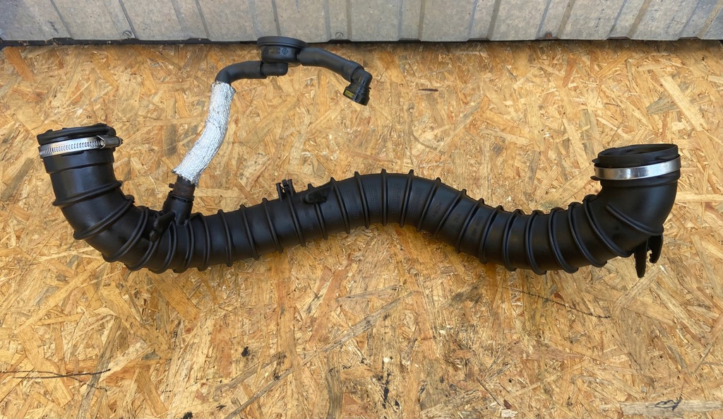 фото №1, Труба шланг повітря movano master 2 ii 2.5 07- 8200453032c