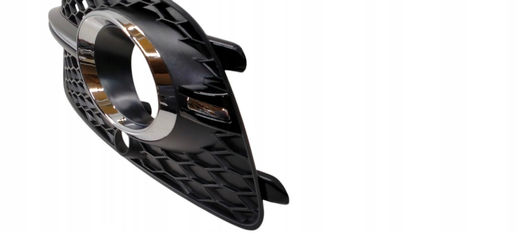 Audi q5 рестайлинг  s-line 12-16 решётка бампера левая передняя перед 8r0807681s Киев