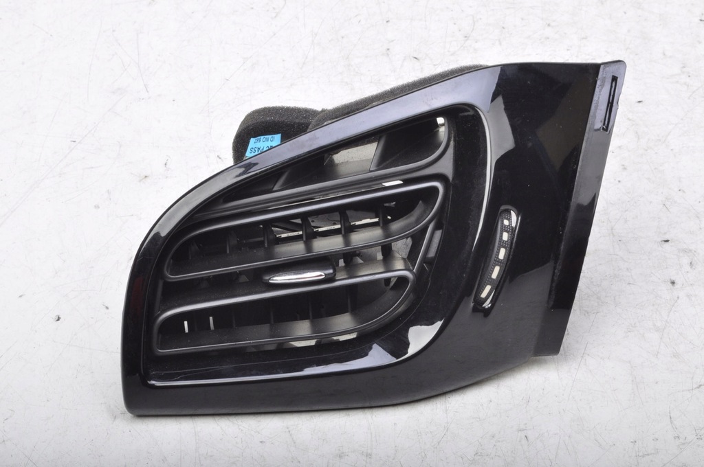 фото №1, Citroen ds3 решётка обдув левая 96857503zd