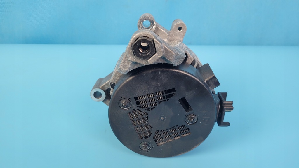 фото №7, Bmw 3’ g21 2.0d 19r генератор 8634166