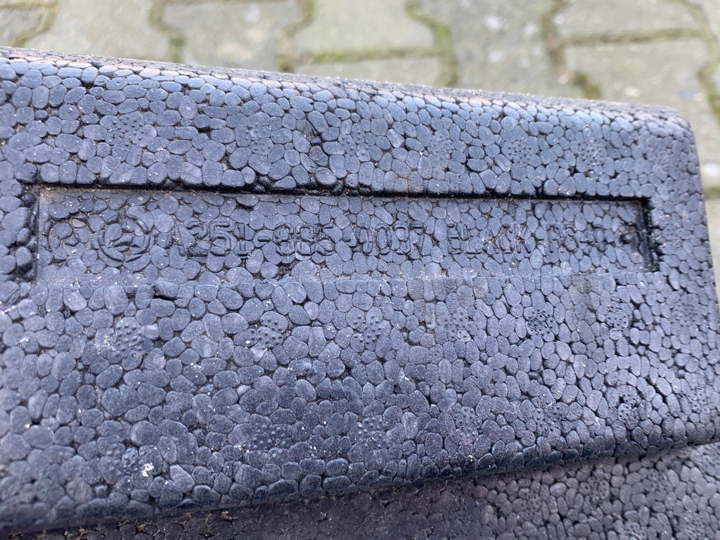 фото №6, Mercedes r klasa w251 абсорбер пенополистирол бампера перед a2518850037