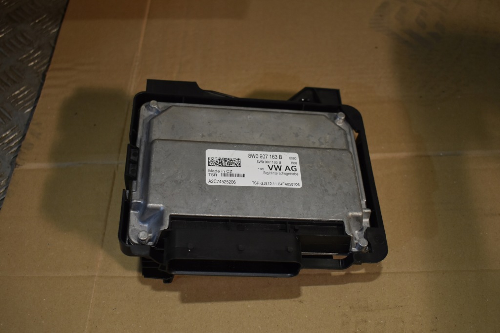 фото №1, Модуль блок керування приводу audi q7 q8 1