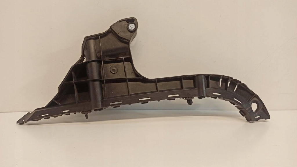 фото №1, Volvo v70 s80 направляющая бампера левый задняя 31265327