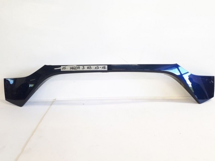 фото №1, Mazda 3 2013 молдинг накладка кришки задня